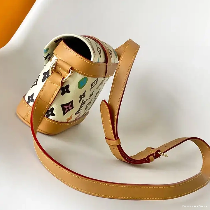 Fashionrepsfam ru Bags 2407YZ0085 LV 0801